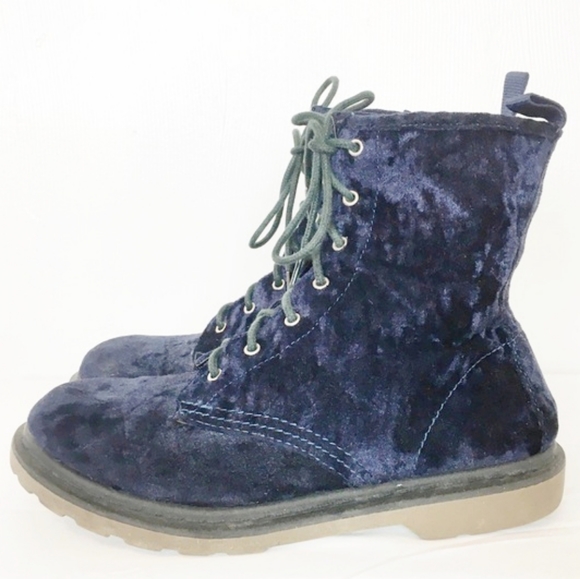 Arizona Jean Company Shoes - ARIZONA Jean Boho Velvet Combat Military Booties